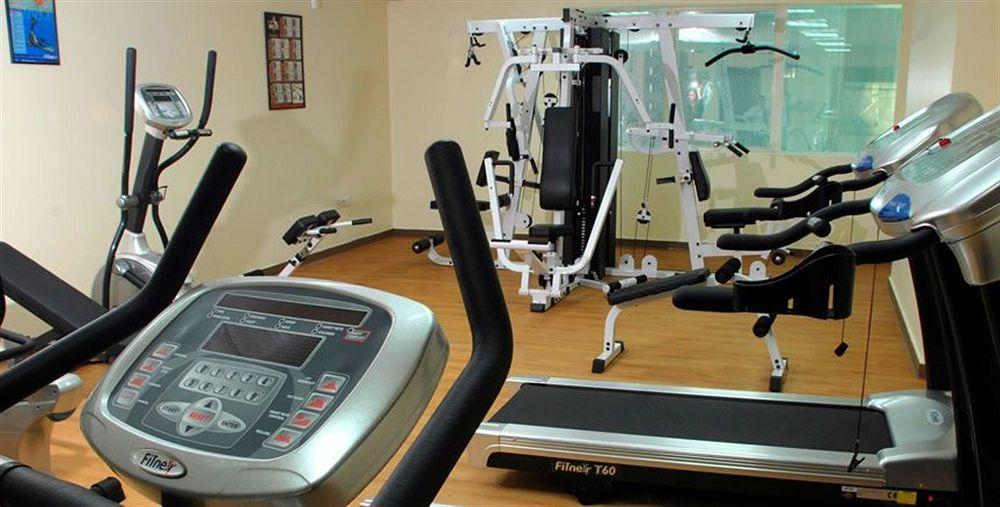 Ewan Ajman Suites Hotel Kültér fotó
