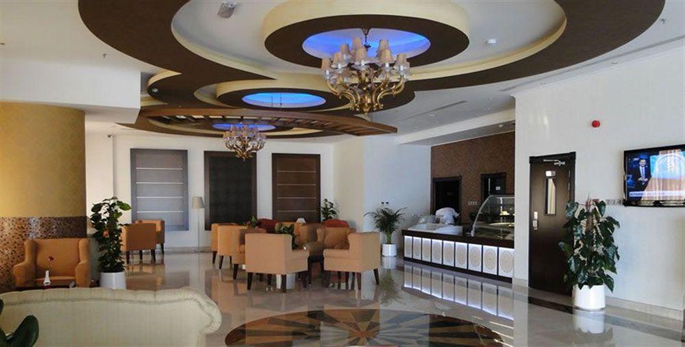 Ewan Ajman Suites Hotel Kültér fotó