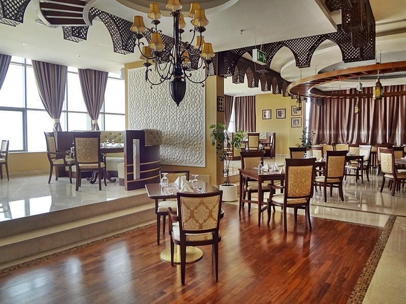 Ewan Ajman Suites Hotel Kültér fotó