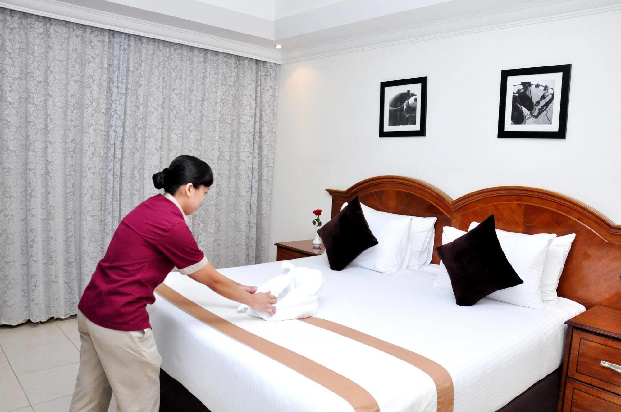 Ewan Ajman Suites Hotel Kültér fotó
